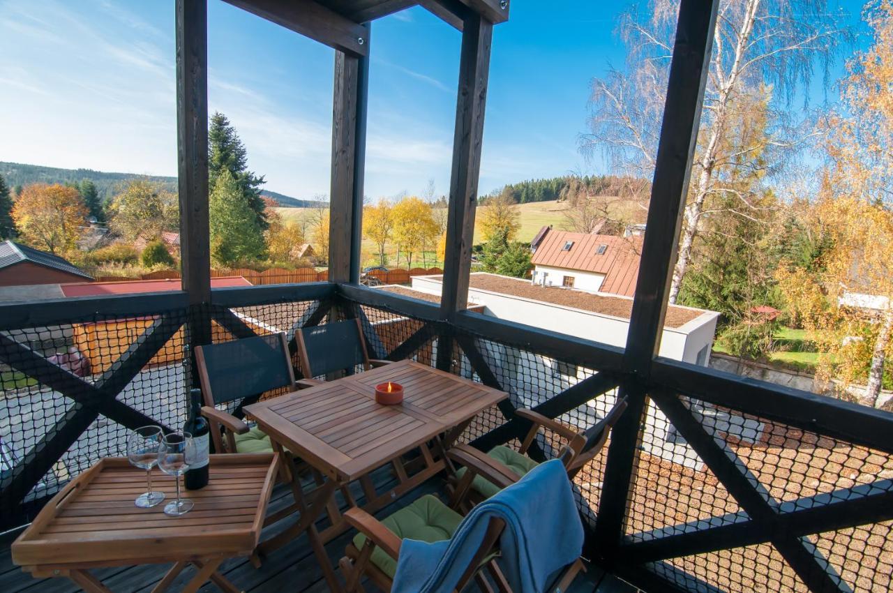 U Zlate Brizy Krusne Hory - Erzgebirge Apartamento Horní Blatná Exterior foto
